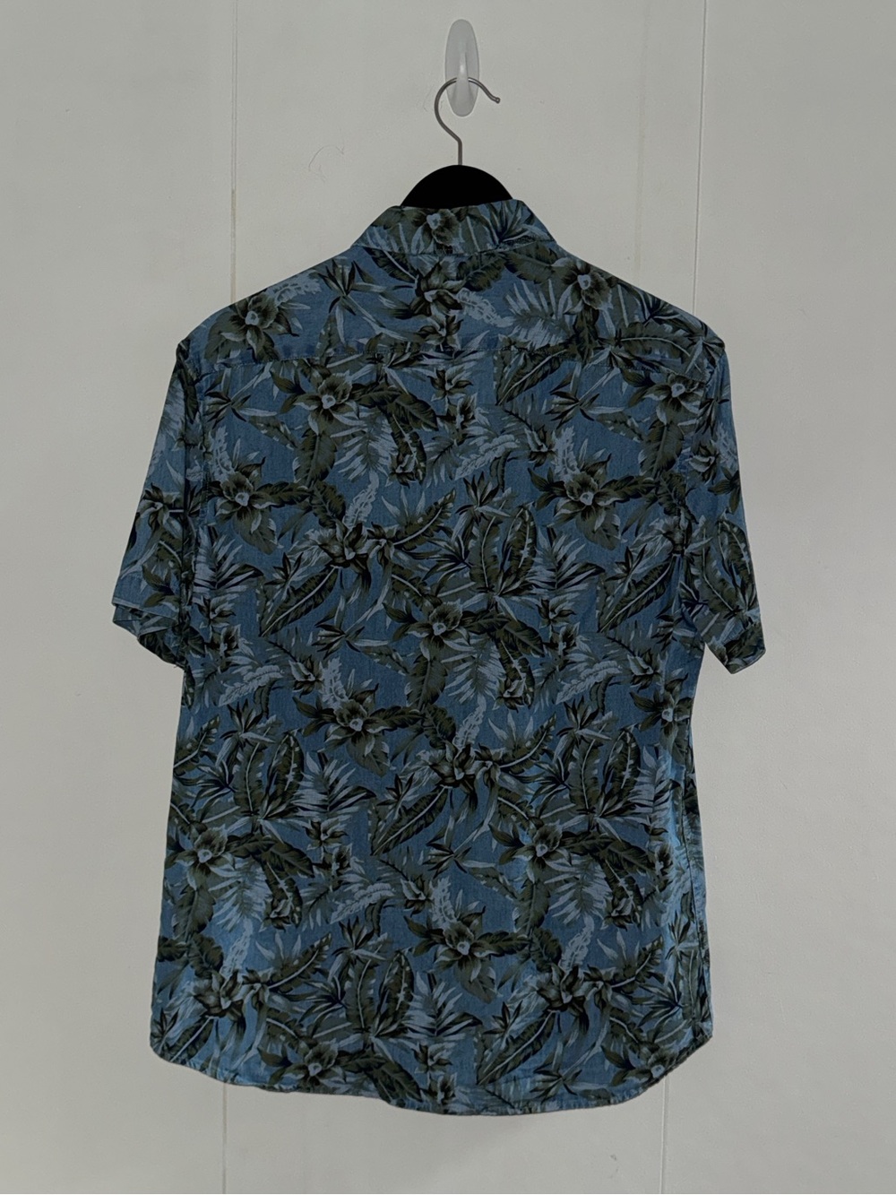 M&S Limited tropical patterned short sleeve cotton button-down shirt - Picture 4 of 5